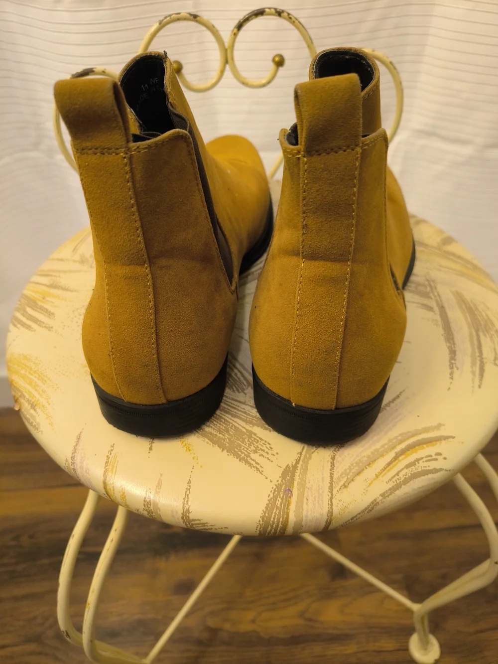 ASOS Men's Suede Chukka Boots - Tan